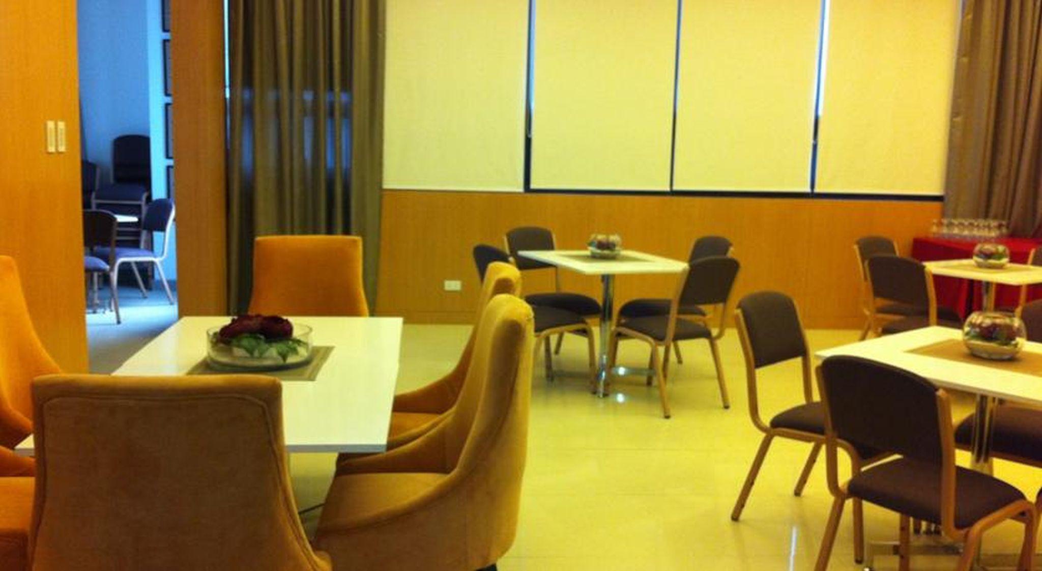 Bsa Twin Towers Aparthotel Mandaluyong Exteriör bild